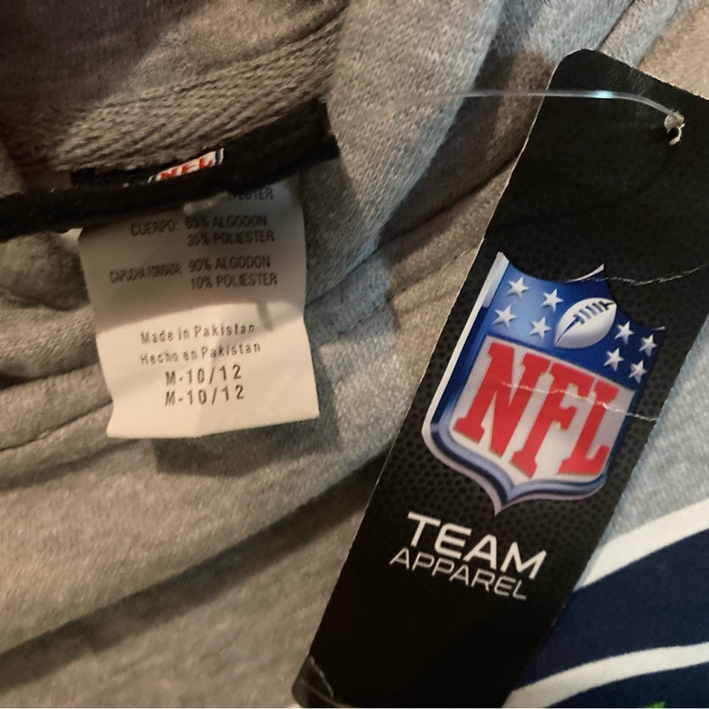 NWT Kids Youth Medium 10/12 SEATTLE SEAHAWKS Rusher Freefall Hooded SWEATSHIRT - Picture 4 of 4